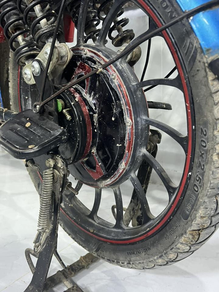 يالله السلام عليكم للبيع بسعر مناسب للاستفسار ‭0776 510 0731‬
