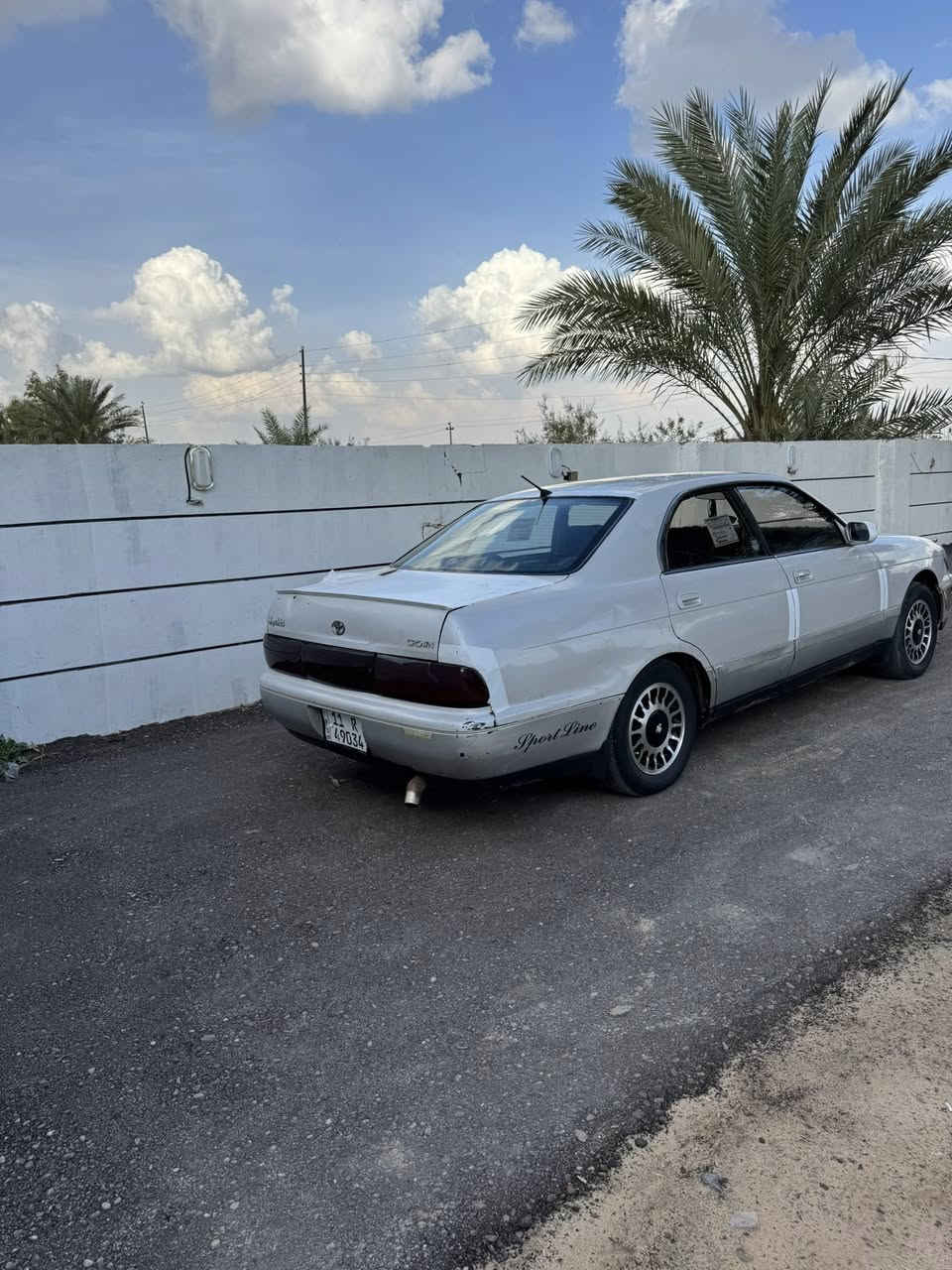 السلام عليكم تيوتا كراون بطه موديل ١٩٩٢ متصل رقم بغداد إنكليزي مكفوله من العيب الشرعي من كصه ونقل جثه السياره كير مكينه مكفولات السياره خير من الله ***********واتساب فقط 
***********تصال
