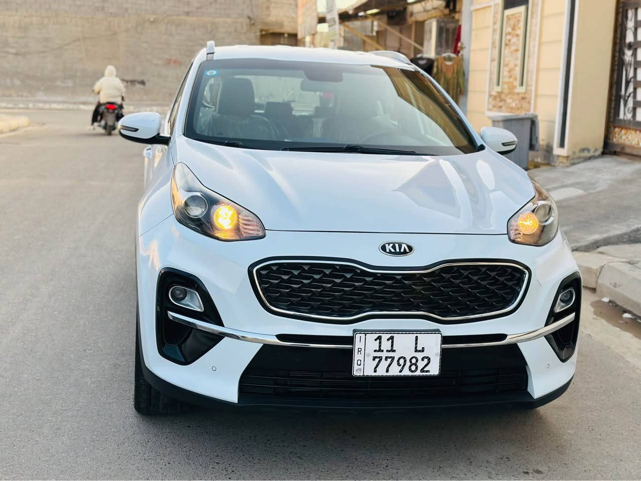 السلام عليكم 🌹 للبيع 
سبورتج 2020 مكفوله من الصبغ والحادث
وارد خليجي 
رقم بغداد الدولي 
مواصفات نص فول 
شاشه جبيره 
كامره 
تحكمات ستيرن
داخل عسلي 
كشنات جلد 
مري شفط 
اشاير مري 
حساس امامي خلفي 
والسعر ٢٠٥ وبيه مجال
والشراي يتفضل ***********
*********** العنوان فلوجه الفلوجة, الأنبار
