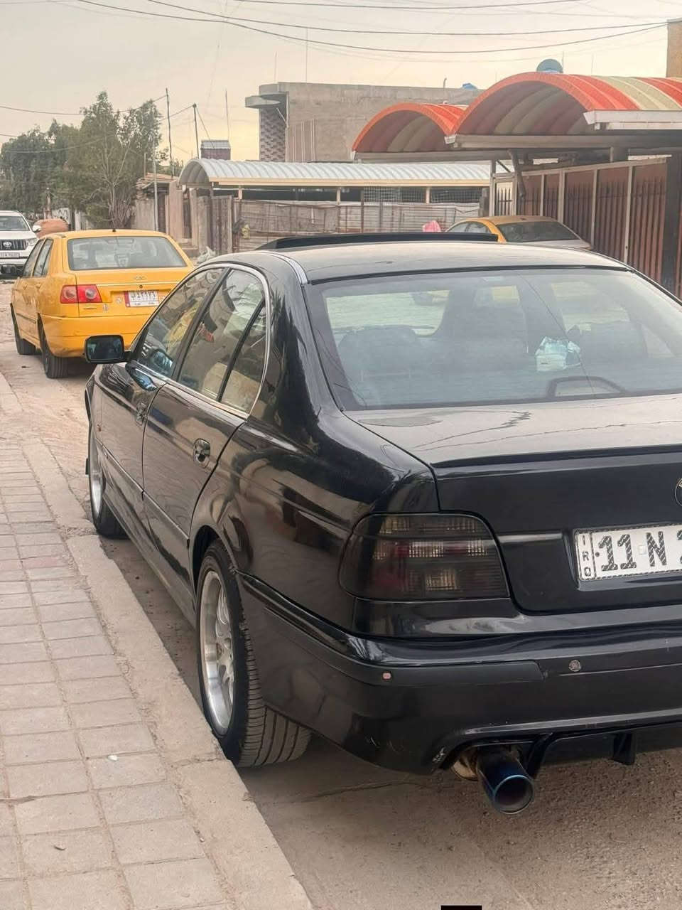 بي ام دبليو صقر 528موديل 1999
دبل فانوس جاهزه على اخر شي كروز رياضي تحويل ريموند رقم بغداد باسمي تخم تاير جديد تبريد ثلج فول مواصفات كشنات جلد فتحه كلها شغاله الكهربيىات بردات ابلاديه بدون ضربه صبغ جماليه 
للبيع 
عليها لايت اصلي وزارع بي عدسات بيها لايت يخبل 
دركةm
ويل m + تخم تاير
دعاميات m
طوافات جدد
ABS شغال وبريكها يخبل 
 مكان السيارة بغداد الحريه 

السعر: ٨٥وبيها مجال ***********
