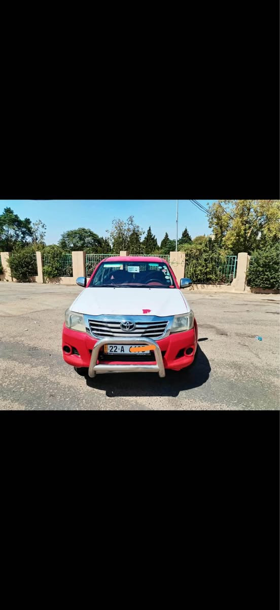 مه رزيه مؤديل 2010سعودي كامل كريته 2015هه تابليي جوانه دوبست له بيشي سه قفي سبوخه باقي به شه رت هيج ليداني نيه بشتو بيشي كه بسه بۆدی بیلدیە كيرو مه كينه وئه كسل به شه رت ته بريت ساردوو كه رم به شه رت سه نه وي تازه به سه رجوه،4رەقمیش کەشی لە کەرە*********** أربيل, العراق
