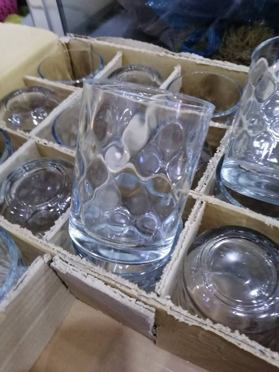 كلاصات زجاج

حجم حلوه لا كبير ولا صغير

زجاج ثخين مو ينكسر من اي طخه

حلو استعمال للبيت او حتى للخطار

كلاصات زجاج للعصير او للماء

العام وفرنا كميه قريب زيادة الأربعين

كلش استفادو اهل المواكب
او اليستقبلون الزوار

سعر الدرزن 12 قطعه ب3500 فقط

الكارتون ب14000

توجد خدمة توصيل داخل كربلاء
ولجميع المحافظات

عنوان كربلاء شهداء موظفين شارع الخدمي قرب ابن مريود للعقود

سنتر K&F


**إذا كنت صاحب هذا الإعلان وتريد حذفه لأي سبب، رجاءا أرسل رسالة إلى الدعم الفني**
