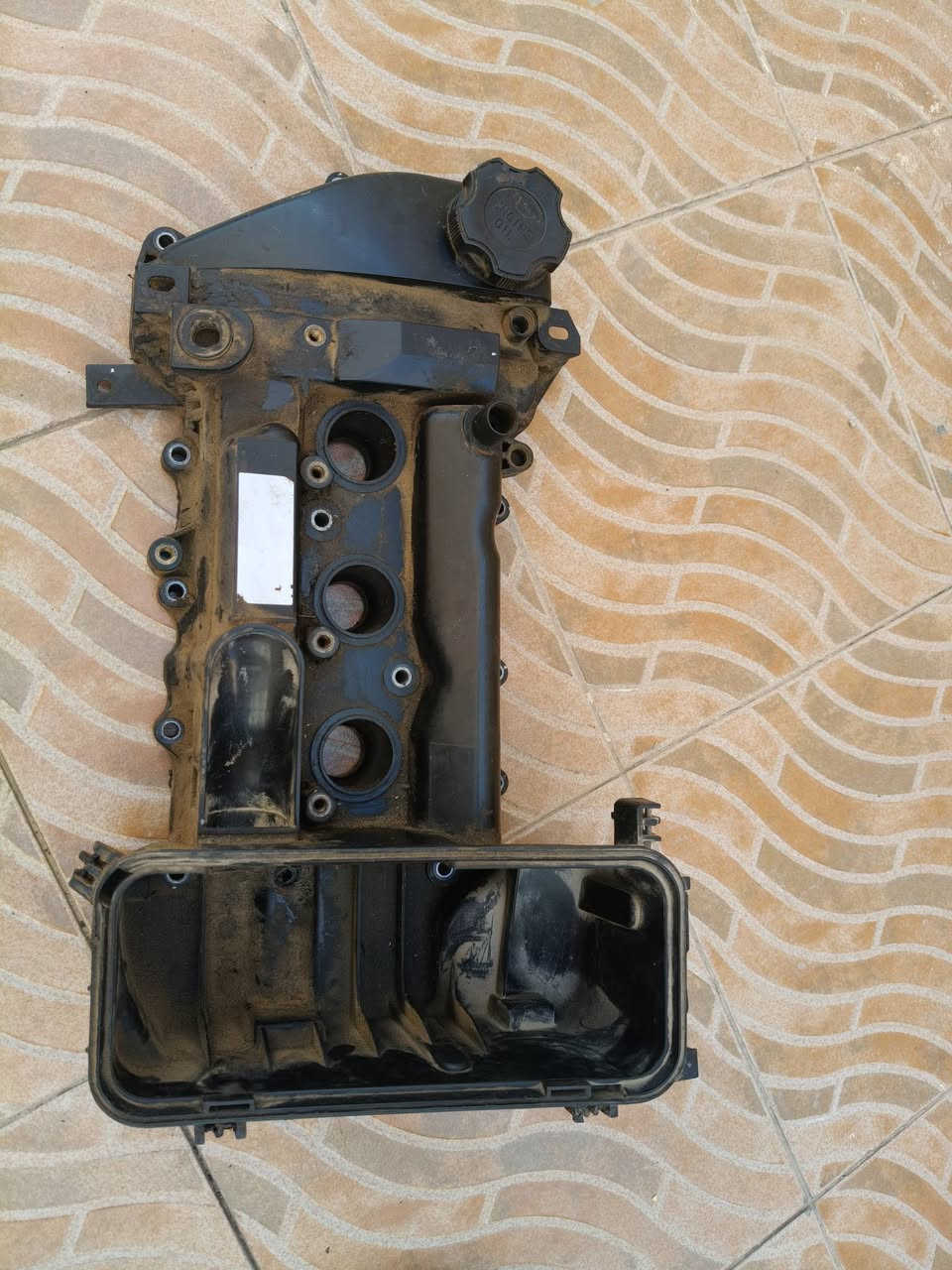 للبيع غراض تفصيخ BYD f0 نظيفات وشغالات كل قطعه وسعرها يوجد توصيل ومتواجد عالخاص أو بالرقم ***********
