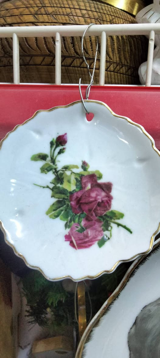 العنوان السماوه مجمع الجوادين رقم محل 12واتساب ***********
