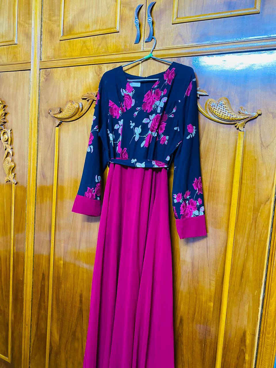 مرحبا فساتين اجداد ملبوسين بيهم مره وبيهم مرتين بس اجداد كل قطعتين ب25


**إذا كنت صاحب هذا الإعلان وتريد حذفه لأي سبب، رجاءا أرسل رسالة إلى الدعم الفني**