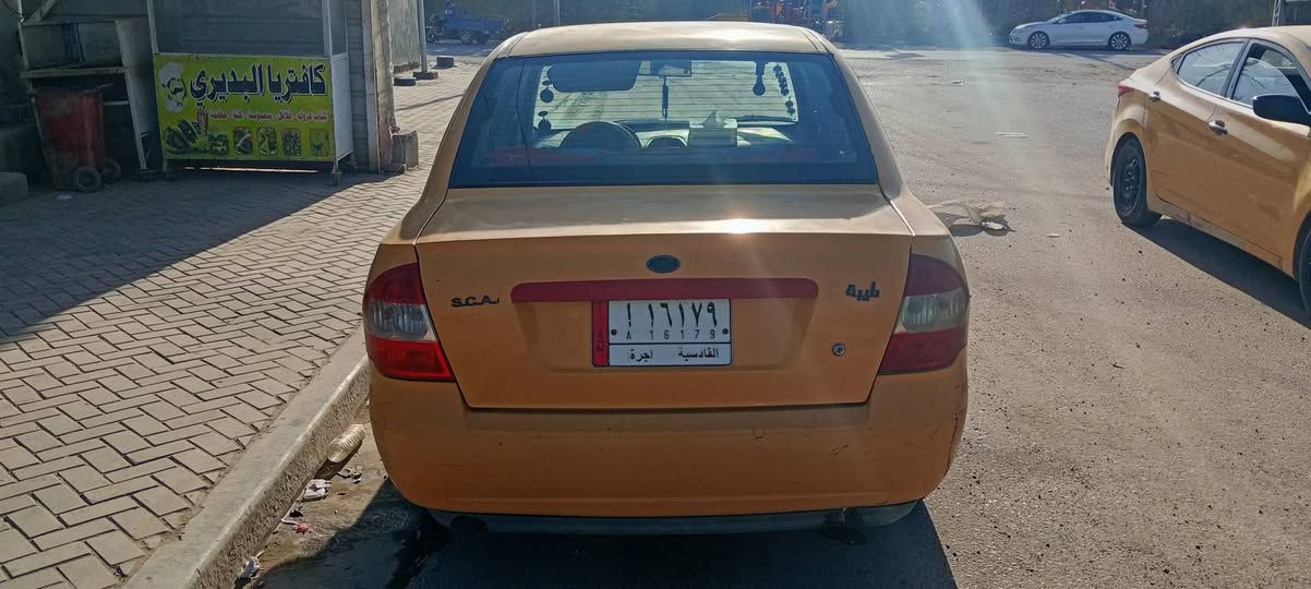 السلام عليكم طيبه موديل 2016بيه باب خلفي مبدل ومو ضربه دحج وسنويه لل28 تخم تاير جديد سياره تخبل وعلي سعر36،،، رقمي‏‪
‏‪0787 168 1386‬‏
