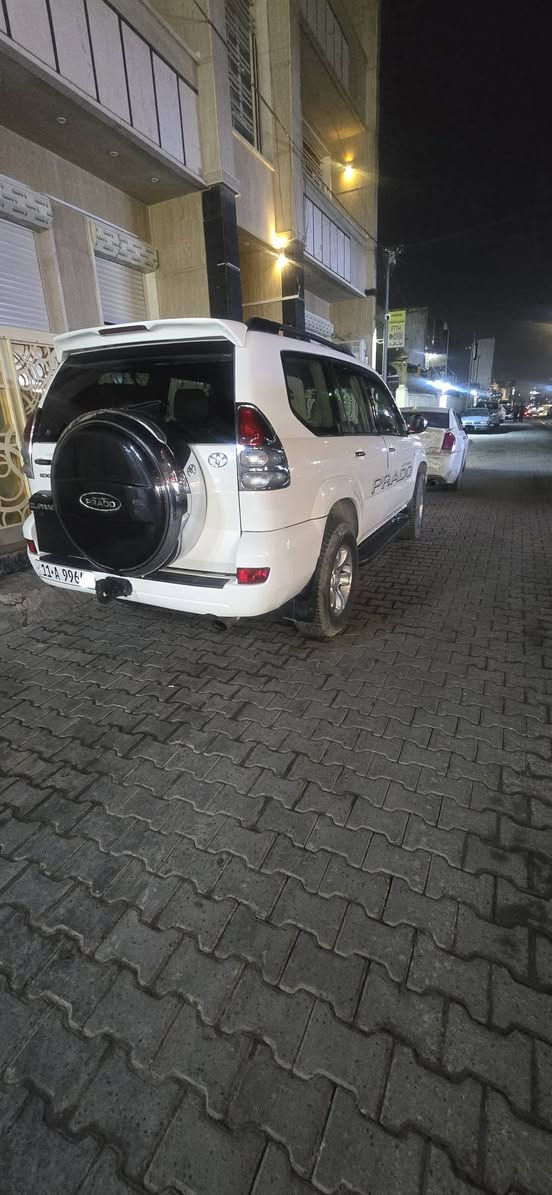 السلام عليكم 
 برادو موديل 2008سياره خير من الله 
رقم بغداد  مميز بسمي 
تبريد 3قطع ثلج 
صدره  نضيف 
كير مكينه خير من الله لا تنقيص ولا تبخير 
كهرباياته كله شغاله 
شاشه +كامره
جام كهرباء 
السياره مضبوغه حزام 
ترهم مراوس 
***********
عنوان  بغداد الجديده
