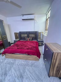 غرفة نوم • أثاث • للبيع