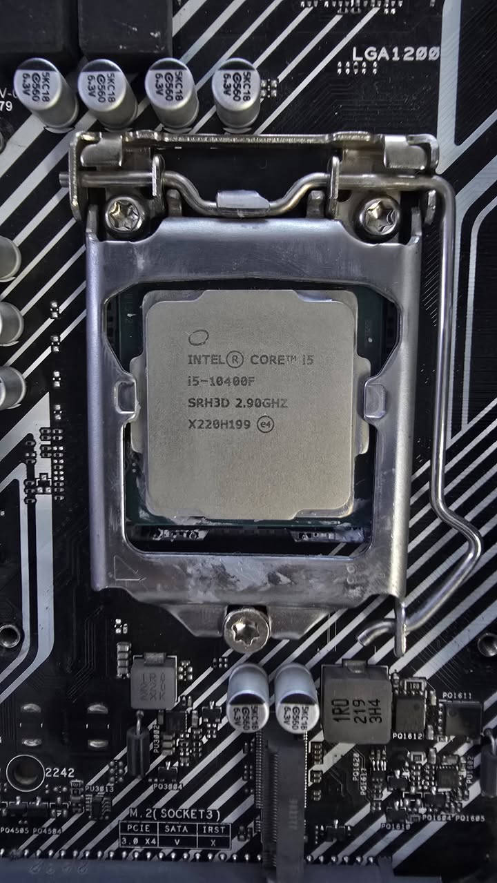 السلام عليكم
بورد h510h
معالج i5_10400f
رامات 16g ddr4
السعر .225.000
***********
العنوان بغداد
