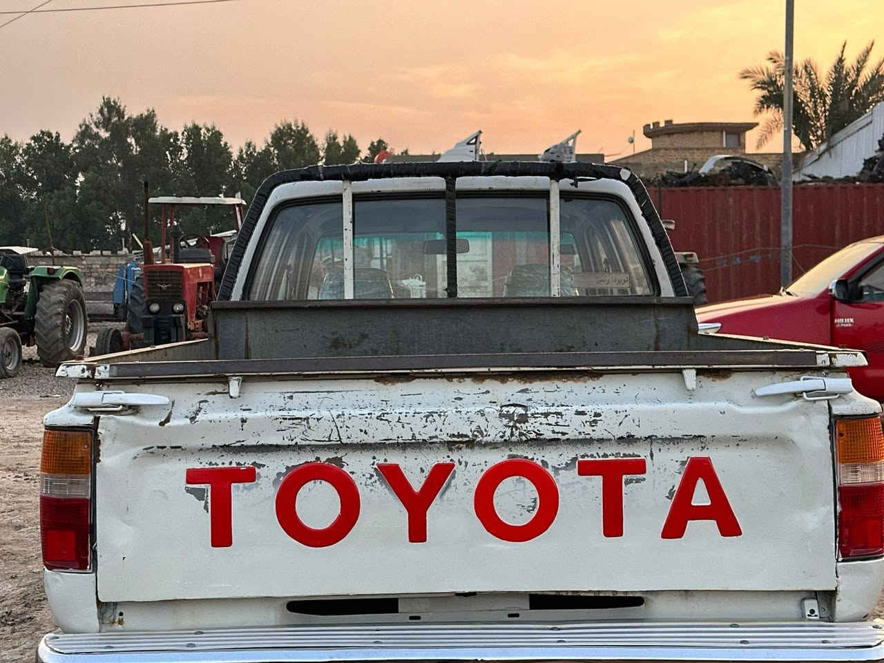 يالله سلام عليكم للبيع تيوته موديل 94مكفوله كفاله عامه بلاديه رقم بغداد دوالي وبسمي سنويه لل 30مكينه لا تنقيص ولا تبخير حداده نفض كله جديد دواخل مدوشمه جلد هم جديد شاصي كفاله بلادي كهربايت عل 24حبايه ماتخلي عله ربع بل عافيه عل ياخذها اخوان السعر #السعر62وبيها مجال الشراي يتصل ويدلل المكان ذي قار قضاء الرفاعي ***********
