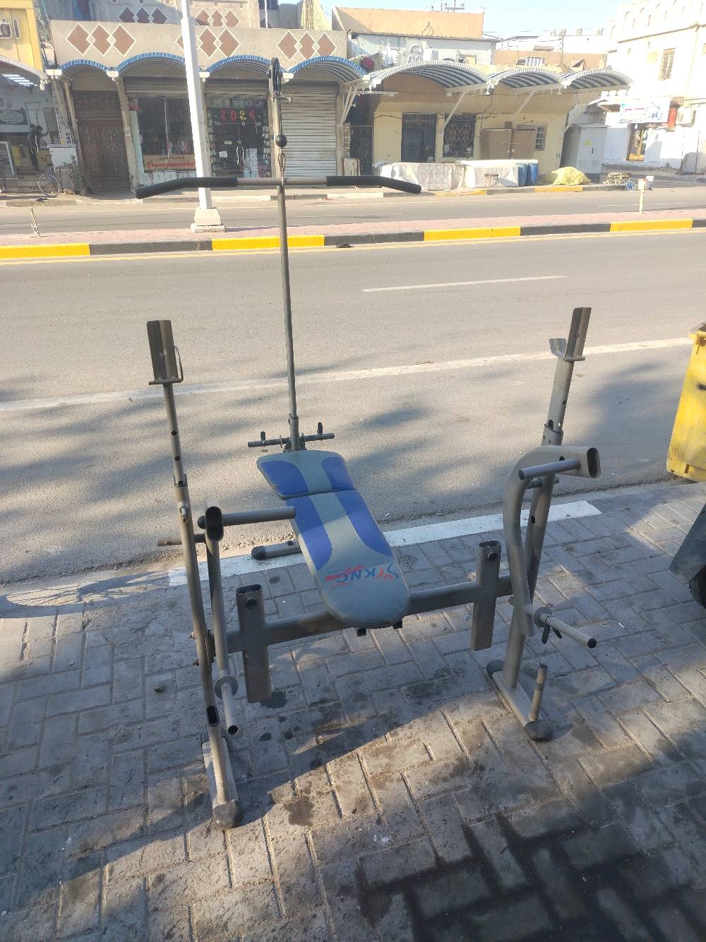 جهاز رياضه شد الصدر والضهر للبيع 100 واتساب موجود كامل ملحقاته بار هم اطيك ويا مكان بصره حيانيه 