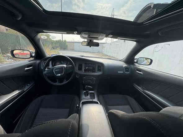 دودج  تشارجر dodge charger 2023
sxt فتحة سقف
الحادث خلفي باب جهة السكن والجاملغ الخلفي تصليح
بدون دواخل ايرباكات دشبول وستيرن سليمه صور الحادث بلمنشور
ماشيه 25 الف فقط
السياره على وضع الشركة جديده بدون اي نقص
السعر 255 بيها مجال بسيط
بغداد حي العدل 
 ***********
