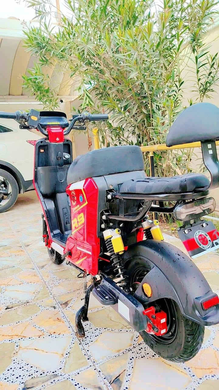 السلام عليكم دراجه للبيع شحن سرعه109المكان البصره ابو الخصيب R9السعر490بطاريات  خمسه الموديل 2026 الرقم (***********)
