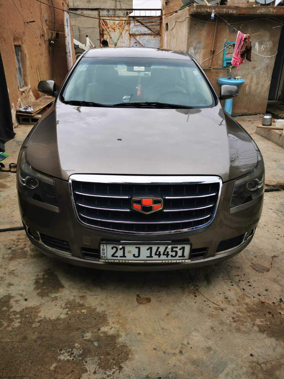 السلام عليكم
ام كراند Ec8 الحجم الكبير

موديل 2013

محرك وكير  شرط

لايت زنون 

اشاير بالمري

قطعتين تبريد

برده خلفيه بلادي

فتحه سقف

حساسات خلفيه 

كشنات جلد 

تبريد تدفئه شغاله

السعر 78 بي  مجال 

مكاني كركوك ‭0 771 566 9480
