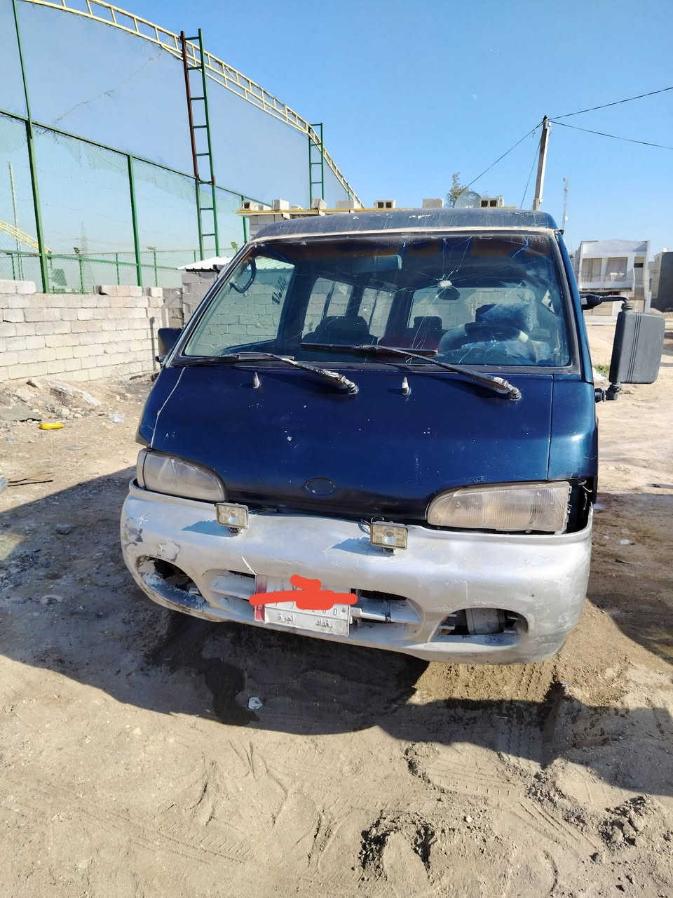 كيا هونداي موديل 1995مكينه كاز 3000 السياره جاهزه ترايك وين متريد شغاله نكره مكينه بيها خيط بخار كير واكسل شواصي حداديه باتري كله كفاله السياره غرفتها نظيفه مال جناي تخم تاير جواها ويل كب كهربائيات كلها شغاله السياره حلوه مجمبزه السعر مليونين ونص وبيها مجال السياره مابيها خياسات ولا لحيم السياره رقمها بغداد طرف ثالث مكلف بالنشر هذا رقم صاحبها يسكن ديالى بعقوبه  *********** - ***********
