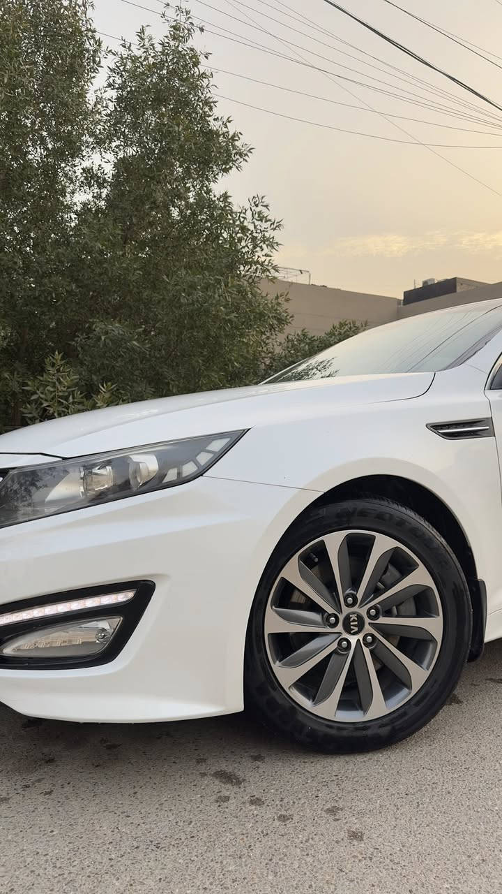 اوبتيما 2012 الشركه الدوليه
محرك 2400 

شفتات ستيرن

قطعتين تبريد

بكلايت لد متصل

حاجب زنون 

الضرر:فقط جزء باب عكس سايق صبغ

السعر 135 وبيها مجال الشراي

ماشيه 146كيلو حقيقي 

كير محرك صدر هل سوالف جديد 🆕 

***********

***********

مكان السياره بغداد الدوره
