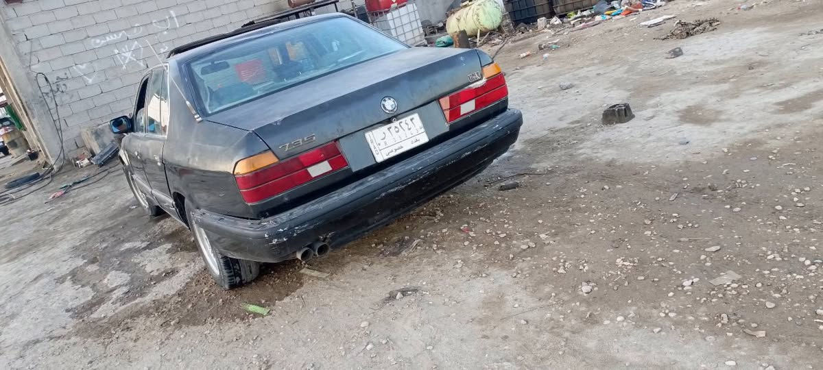 ٧٣٥ رقم بغداد سنويه لل٢٧
تحويل مباشر
السياره جارده والباقي تمام محرك كير حداديه شغل واطلع وين ما يعجبك
التبريد يحتاج راديتر امامي.
مراوس مبارك تكم او مرسيدس دب.
بيع السعر ٣٣.مكاني كربلاء. وبغداد
***********

