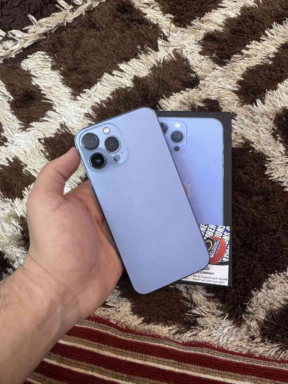 🛑ايفون 13 برو ماكس. 
⭕️ذاكره 256
🩵لون البحري الرغوب
🛑بطاريه%🔋100 اني ماخذه ما مبدل انطي بطاريه مبدل +ضهر الجهاز فقط مبدل بلادي +سماعه خارجه مرات تشكل ما مصلح تكلفتها تصليحها ٣٥ الف+ شاشه بلادي ما بدل بشرط…
 ⭕️للبيع فقط 
🛑ملحقات كامله
السعر 600 وبي مجال قليل والي ما عاجبه لا يكسر الله يرضه عليكم يعبر المنشور ساكت
 العنوان: كركوك
الي يحب يتصل ع رقم ***********
