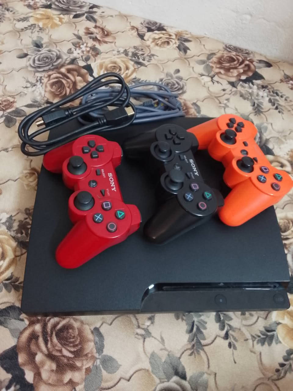 جهاز بلاي ستيشن ثري 256كيكة ثلاث يدات شغالة اغراضو كامل السعر 130وبي مجال


**إذا كنت صاحب هذا الإعلان وتريد حذفه لأي سبب، رجاءا أرسل رسالة إلى الدعم الفني**