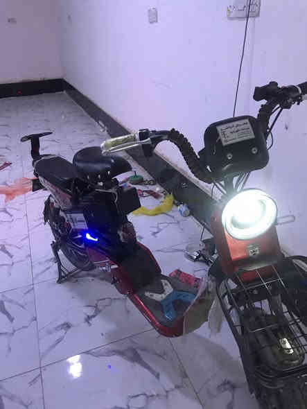 دراجة شحن حجم ١٨مديل ٢٠٢٥السعر 350وبيها مجال***********
