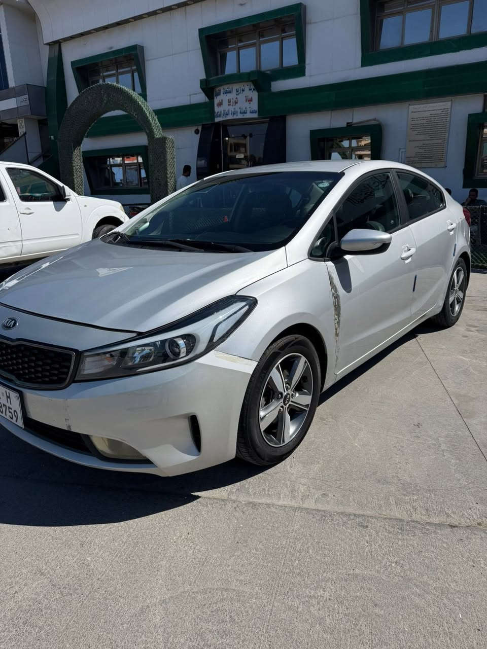 السلام عليكم كيا فورتي موديل 2017 رقم اربيل جديد تحويل سياره جاهزه من كلشي السعر 110 الأستفسار الاتصال ع الرقم ماامتواجد ع النت العنوان البصره 4 شوارع
***********
