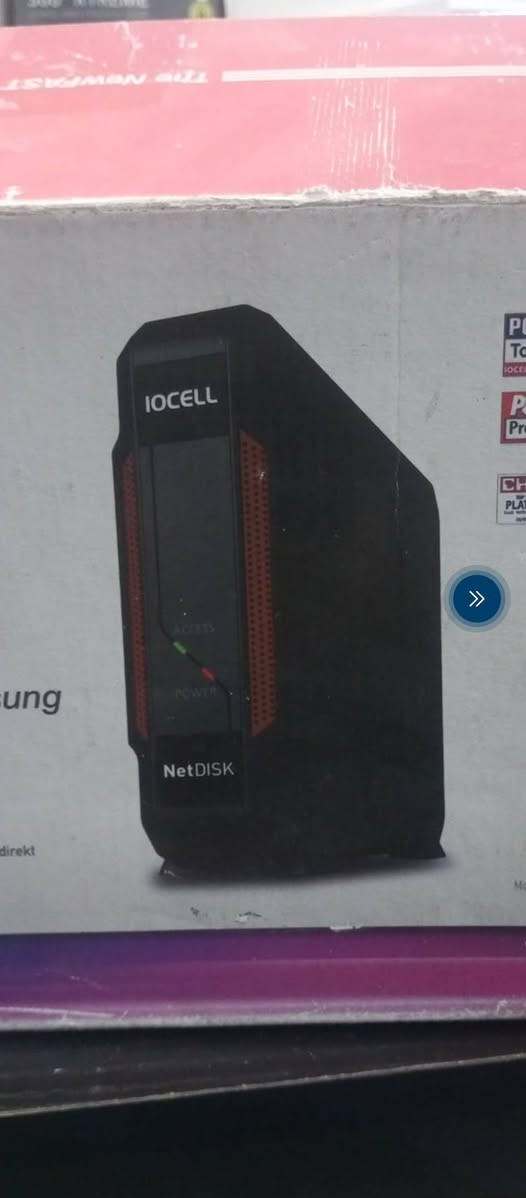 إخوان جهاز تخزين يشتغل على الشبكه تخزين ملفات 
يدعم توصيل USB
esATA
شبكه ايرثنك
الي مهتم يتواصل وياي وبالخدمه


**إذا كنت صاحب هذا الإعلان وتريد حذفه لأي سبب، رجاءا أرسل رسالة إلى الدعم الفني**