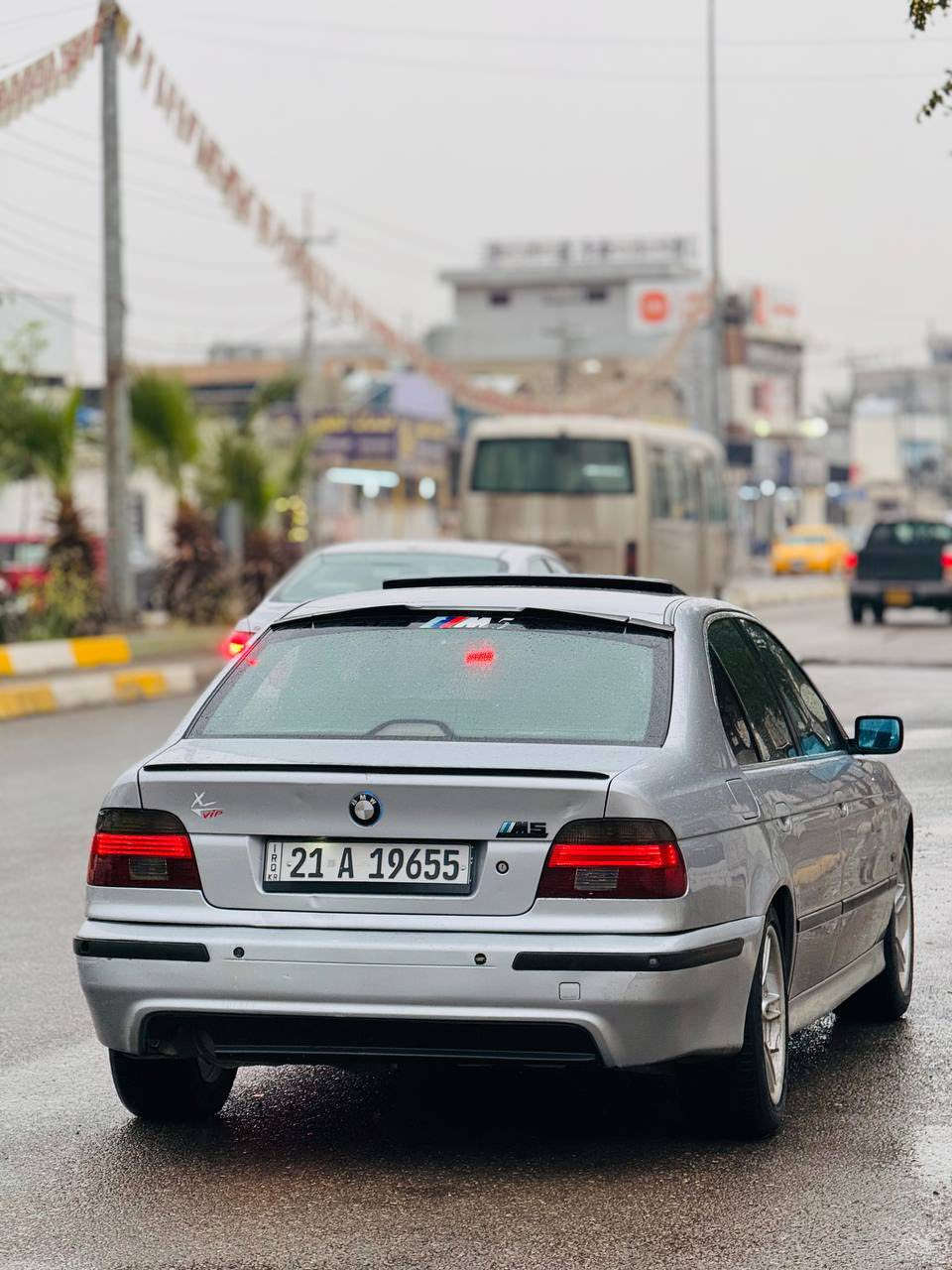 BMWسەقەر٥٢٨گێر عادی مۆدیل ١٩٩٦
رەقەم سلێمانی تا ٢٠٢٩تازەیە  دەفتەر بەنزینی هەیە 
سلاید و تەحدید سورعەو کوشن هیتەر 
دوو پارچەی بۆیاغە بێ لێدراو سعری ٧٧وەرەقەو مەجال 
***********
