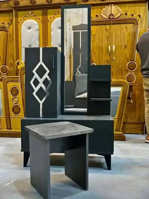 غرفه تركي مستعمله نظيفه اي ضرر مابيها 
6  قطع 
نضام ابواب 
نضافه 90 /100
سعر 500
 واصل شد ونقل داخل بغداد


**إذا كنت صاحب هذا الإعلان وتريد حذفه لأي سبب، رجاءا أرسل رسالة إلى الدعم الفني**