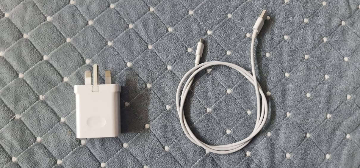 السلام عليكم ...
🟥  هاتف Honor x8c
🟥 مُستعمل مدة قصيرة جدا، وهاتف شغال مابي اي عيب
🟥 الذاكرة الداخلية : 256G
🟥 RAM 8G 
🟥 دبل سيمكارت + بطاقة خارجية
🟥 كامرتين واضحات جدا
🟥 فلاش قوي

✅ FACE ID شغال
✅ بصمة اصبع شغالة

❗️ الهاتف مامبدل اي شي بي ولا مفتوح

السعر :  250 الف د.ع

📍 الفلوجة - الجغيفي الأولى.

للتواصل والأستفسار  ***********
