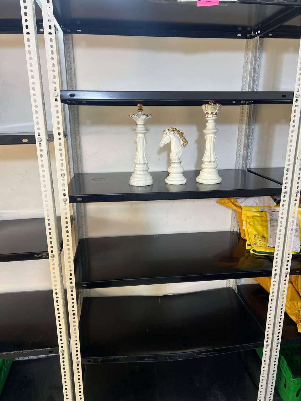 ملك وحصان و وزير ( 25 الف ) بغداد الاعظميه بغداد, العراق


**إذا كنت صاحب هذا الإعلان وتريد حذفه لأي سبب، رجاءا أرسل رسالة إلى الدعم الفني**