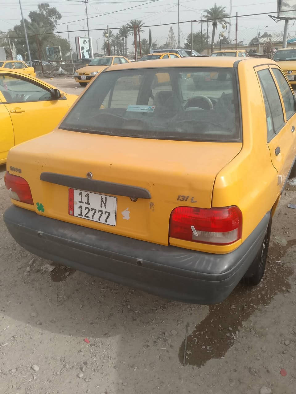 سلام عليكم سايبه موديل 18رقم نكليزي سياره بسمي مصفره من كلشي مكفوله مكينه كير ضربه صبغ شواصي تخم تاير صدر جديد رقم تلفون ***********مكاني بغداد المشتل
