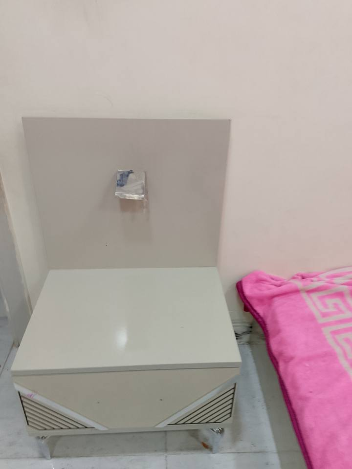 بسم الله الرحمن الرحيم يالله يارزاق اللهم ارزقني رزقا واسعا تخم ملكي اخو جديد ومجمده 12قدم مستعمل شهر وغساله مستعمل قليل 12قدم غرفه نوم اخو جديد ويه دوشك شراي يدخل خاص اويتصل 🌹 *********** كركوك, العراق
