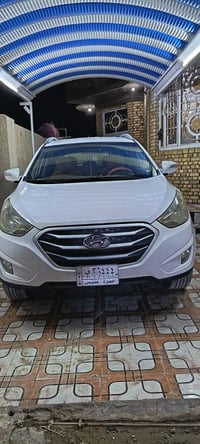 توسان 2012خليجي بسمنه تحويل بكل وقت فووول عدا البانوراما السياره مكفول...