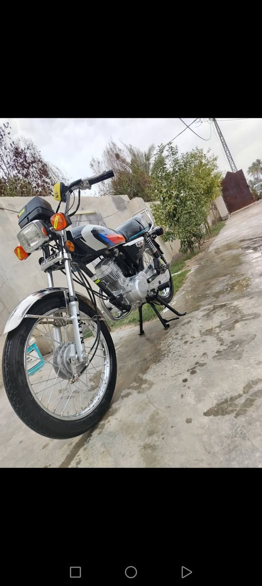 سلام عليكم دراجه البيع مديل 25 دراجه كفاله نظافه فول أوراق مكان كربلاء طوريج الخيرات غير متواجد عله فيس تصال ***********
650 وبيها مجال
