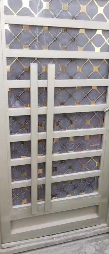 حداد جوال وين ماتريدةاجيك الرزق ع الله
***********
