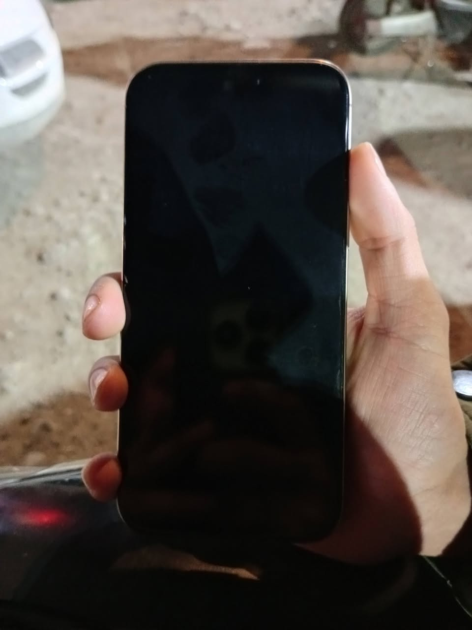 السلام عليكم البيع  ايفون 16برو ماكس ماستر صاله شهر من اخذته بعده بل ضمان جديد مشحون 83مره بطاريه🔋100  ذاكره 256 ملحقاته وياه كامله مكاني البلديات رقمي ***********
