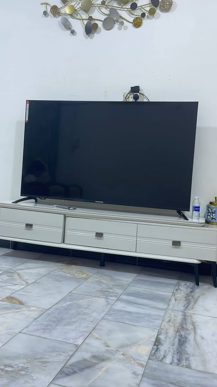 غراض بيت للبيع 
  يوجد توصيل 
ابيعهم بنصف سعرهم لان دانتقل وحابه اجدد غراض 
وصولات غراض محتفضه بيه


**إذا كنت صاحب هذا الإعلان وتريد حذفه لأي سبب، رجاءا أرسل رسالة إلى الدعم الفني**