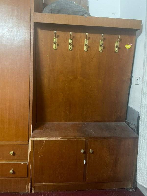 غرفة صاج للبيع تفصال مسويها بمليونين 

اريدها ب٣٥٠ وبيها مجال قليل قطعها كلها كاملة وكلشي مابيها نظيفة  مستعجلة على بيعتها لازم اليوم ابيعها مكاني بغداد حي الجامعه


**إذا كنت صاحب هذا الإعلان وتريد حذفه لأي سبب، رجاءا أرسل رسالة إلى الدعم الفني**