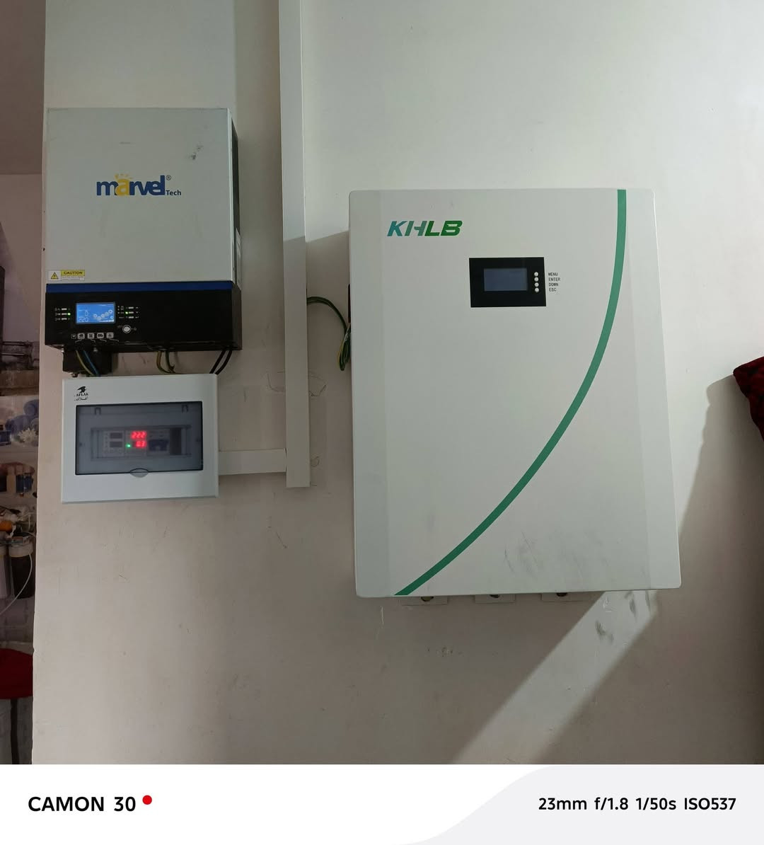 #عروض مميزة مع تخفيضات هائلة

تم بفضل الله تجهيز و  تنصيب منظومة طاقة شمسية لمنزل باسم الياسين

قضاء الحويجة
#قرية شميط
         

5 الواح فيلادليفيا 620 واط
بطارية ليثيوم 8 كيلو واط
انفيرتر 4 كيلو واط 

 م. عامر البشير
***********
حارث البشير 
***********
د. جاسم الحسن 
***********
م. بلال طالب 
***********
زياد اياد حمد
‏‪***********‬‏
