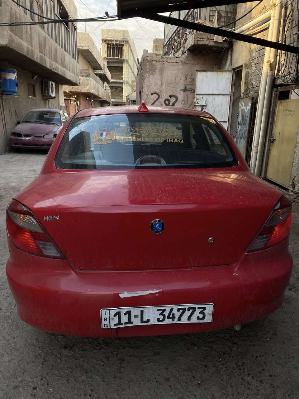 السلام عليكم 
كيا ريو ٢٠٠٢ رقم بغداد أنكليزي باسمي تحويل ثاني يوم 
كير اوتماتيك المحرك بيه خيط تبخير قليل بدون تنقيص السياره جاهزه تخم تاير باتري صدر امامي خلفي جديد كهربائيات كلها شغاله ناقصها تبريد السعر ٣٦ وبيها مجال بسيط 
بغداد الكراده ***********
