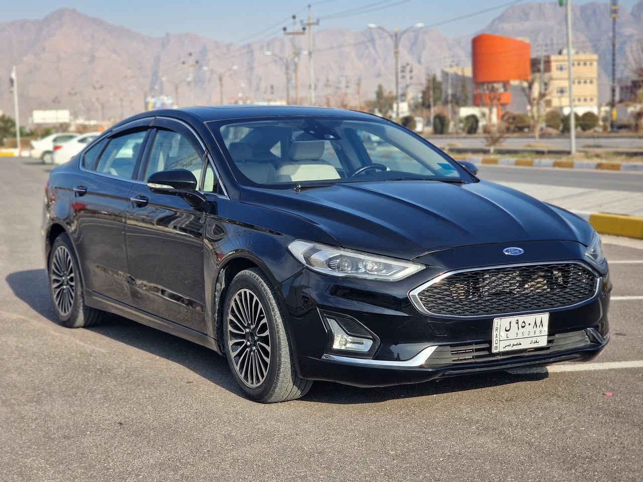 فۆرد فیوژن ٢٠١٩ SEL 1.5L
جۆری سەیارە / فۆرد فیوژن ٢٠١٩
 ڕەقەم/ بغداد (سەنەوی پلاستیک)
بۆیاخ / بۆنیت و یەک چەمەلاغ
جۆری مەکینە/ ١.٥ لیتری تۆربۆ
مواسەفات/ کوشن کارەبا و خەزن و هیتەر، سلاید، لایت تیتانیۆم، تبرید مرکزی، خەتی جادە، کامێرا...هتد

نرخ/ ٨٥ گەڵاو معامەلە

ژ.م/ ***********__ ***********

شوێن/ ڕانیە
تێبینی/ ئەگەر موشتەری پەیوەندی بکە. جوابی کۆمێنت نادەمەوە لەگەڵ ڕێزدا
