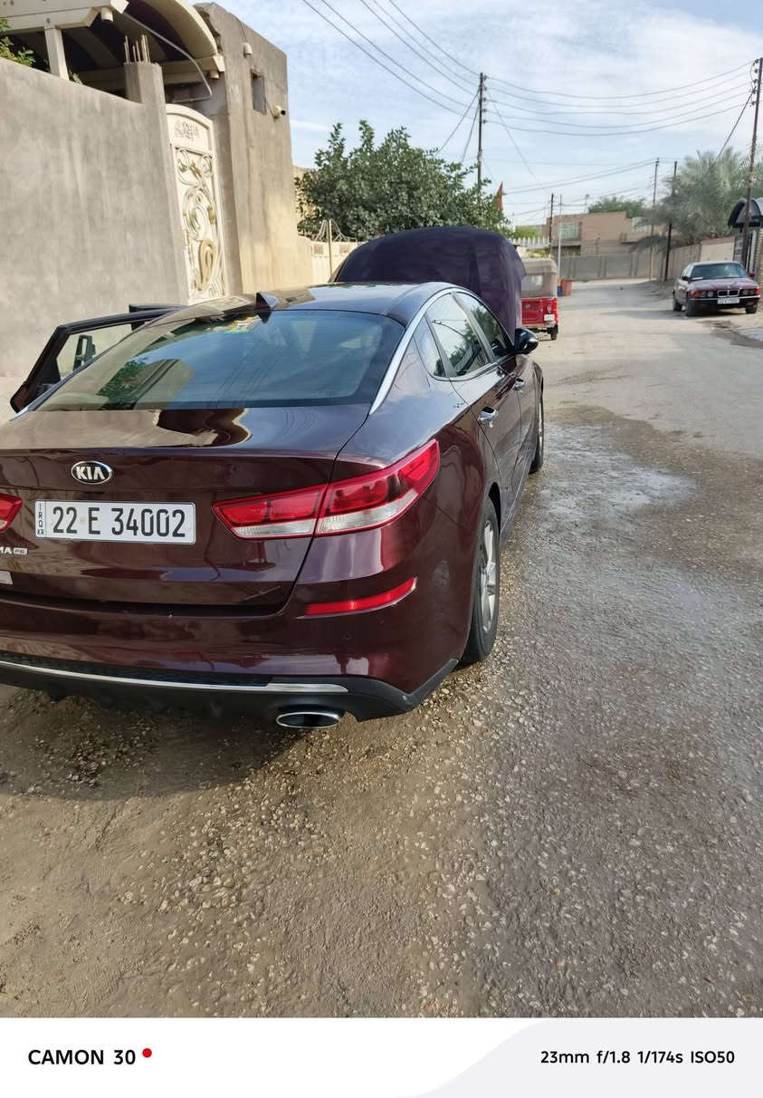 اوبتمه ٢٠٢٠ مكينه ٢٤٠٠ امريكيه حادثه فقط دعاميه اماميه وبالعراق بيه رشتين ومصورهن بايسكل دحجه وصبغته عله كده شبر يعني مو قطعه عله كد الدحجه وباقي كفاله  ايرباك وشواصي كله سليمه سياره جديده  كله ليبل واحد اي قطعه ما امبدله بيه تحكم استيرن جهتين رادار بيه تثبيت سرعه كامره دواره بيه منضومه زنون شادله هيه وكتفاته وعليه تخم تاير وحداديه جديده مقفله من كل النواحي ما بيه نقص برغي لون السياره (عنابي - كرزي) الهزه مالته بعده ما صاقطه لان قبل فتره مداوره عندي وكاله بيه يحقلي اداورك بأي وقت رقم اربيل السعر المطلوب ١٥٥ وبيه مجال قليل رقمي *********** سياره مال جناي
