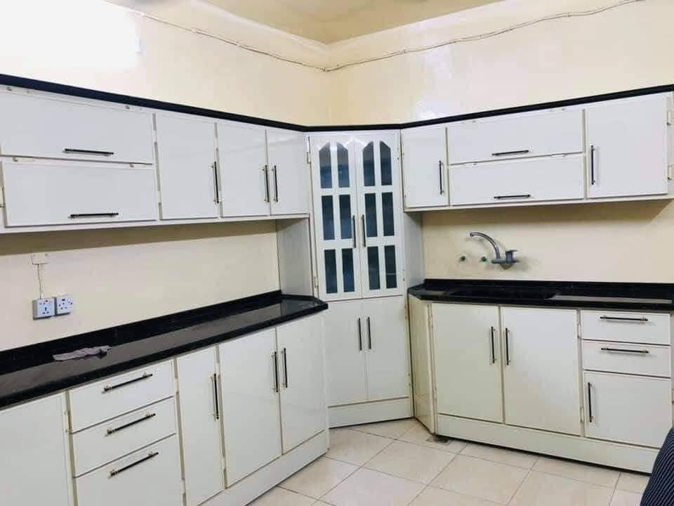 لعمل جميع انواع الكاونترات بمختلف الأشكال والقياس المطلوب عند معمل الضياء للألمنيوم .للاستفسار الاتصال على الرقم بي واساب ***********
