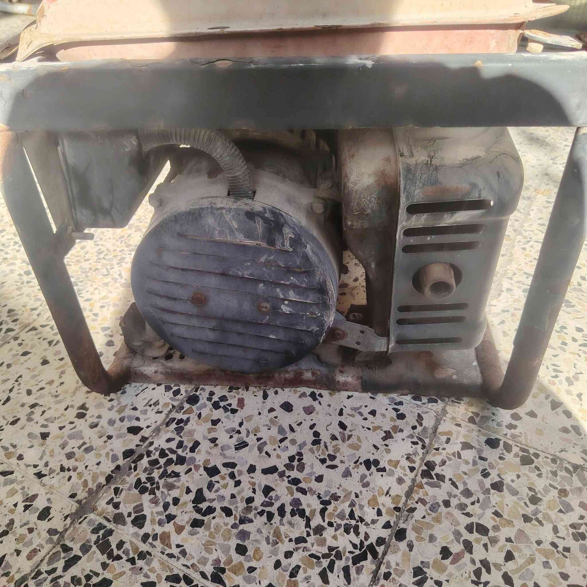 للبيع مولده متروكه بس تشتغل بنص سحبه سعر 60


**إذا كنت صاحب هذا الإعلان وتريد حذفه لأي سبب، رجاءا أرسل رسالة إلى الدعم الفني**
