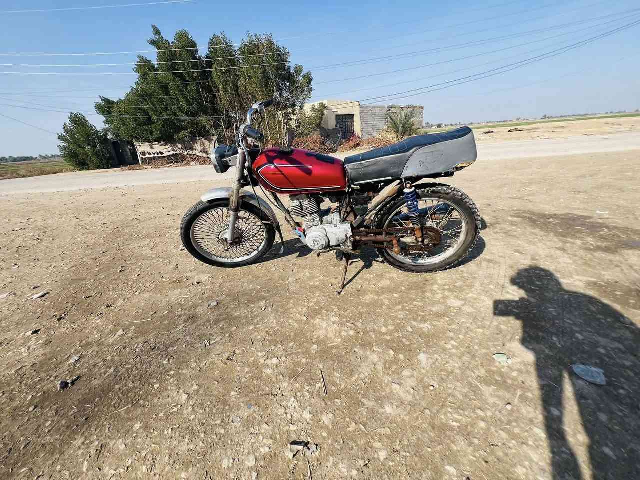 السلام عليكم دراجة للبيع  كلك عوزها ترتيب
***********
