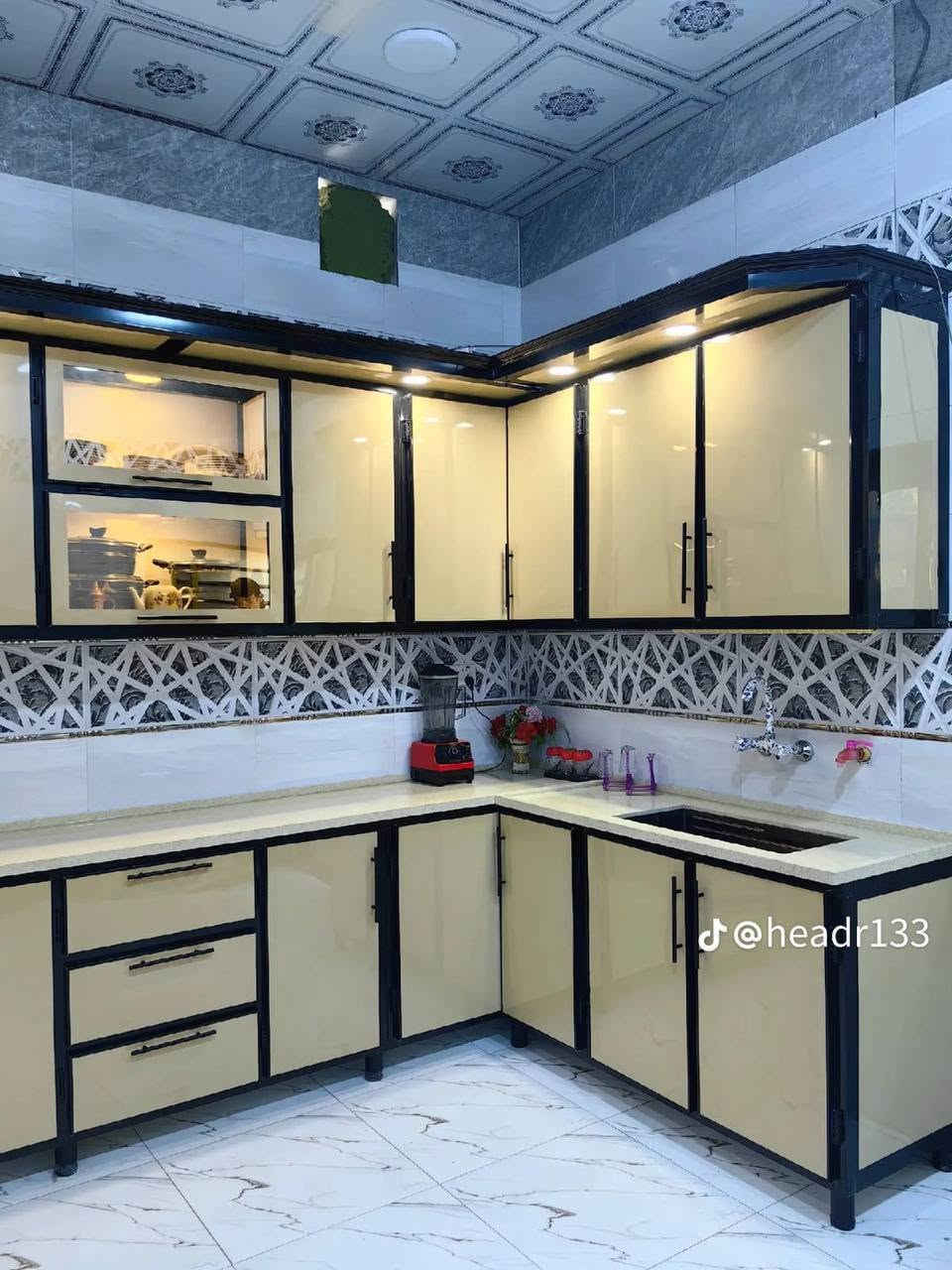 ✨ تنفيذ كاونترات وجزامات بأفضل التصاميم وأجود الخامات ✨

 كاونترات وجزامات مودرن وكلاسيك حسب ذوقك وبأدق التفاصيل.، نوفرلكم:
✅ كاونترات بمختلف القياسات والتصاميم
✅ جزامات عصرية واستغلال مثالي للمساحات
✅ أسعار مناسبة وتنفيذ حسب الطلب
صور الأعمال موجودة بالمنشورات ويوجد موديلات وانواع كثيره ، وللطلب أو الاستفسار راسلونا على الخاص النجف, العراق


**إذا كنت صاحب هذا الإعلان وتريد حذفه لأي سبب، رجاءا أرسل رسالة إلى الدعم الفني**