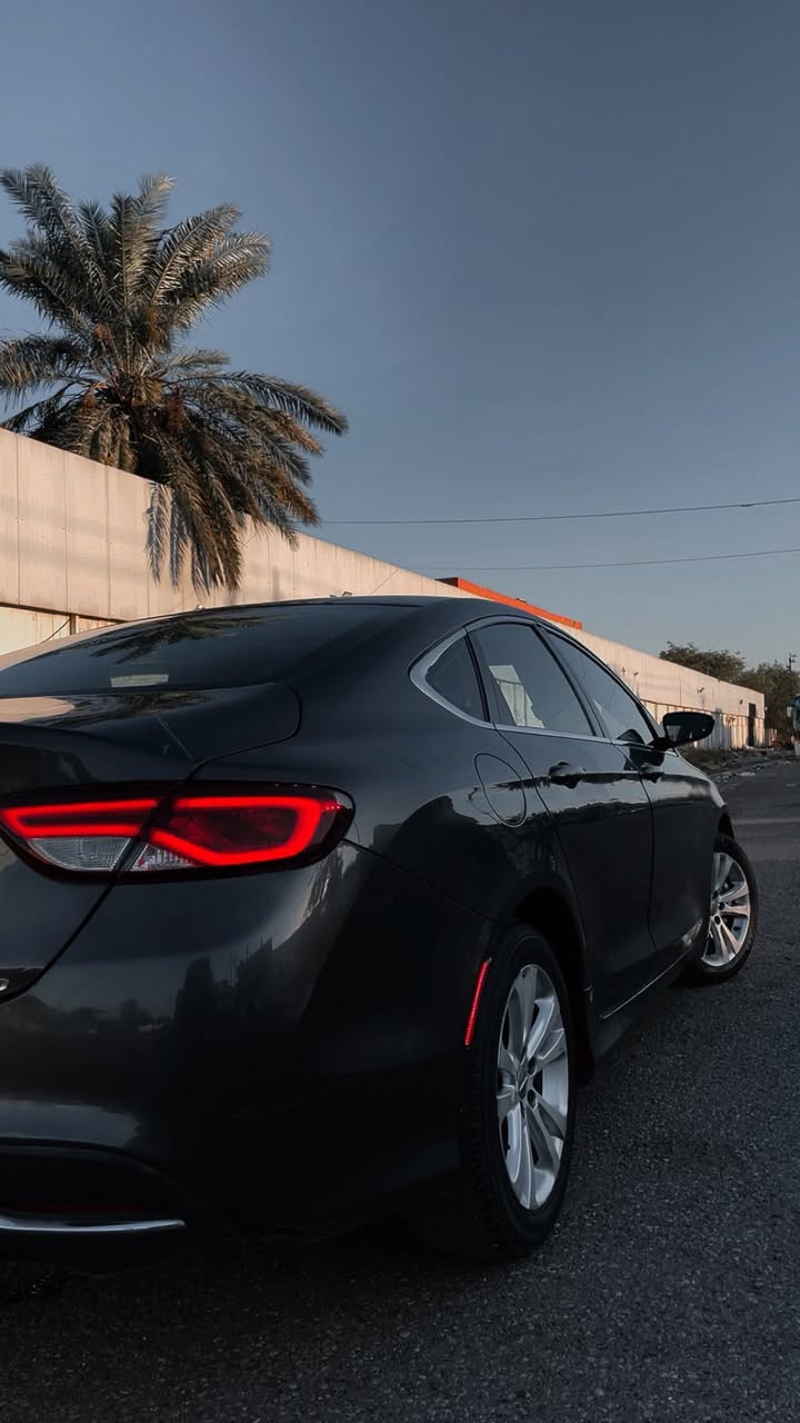 السلام عليكم
C200 موديل 2016 
سنوية و هزه جديدة
حادثها بـ امريكا سرقة چاملغين وبنيد 
السعر 90 ورقة
واتساب ***********
