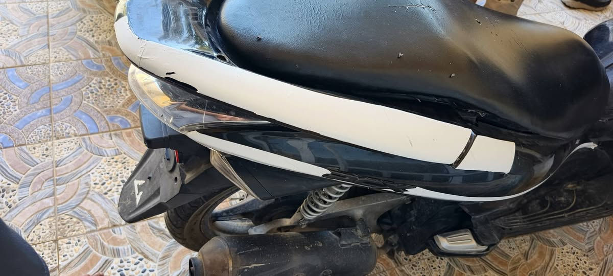 Pxc. 125جيل اول
سعر مليون دراجه مفتوحه
كوت /حي الجهاد
***********
