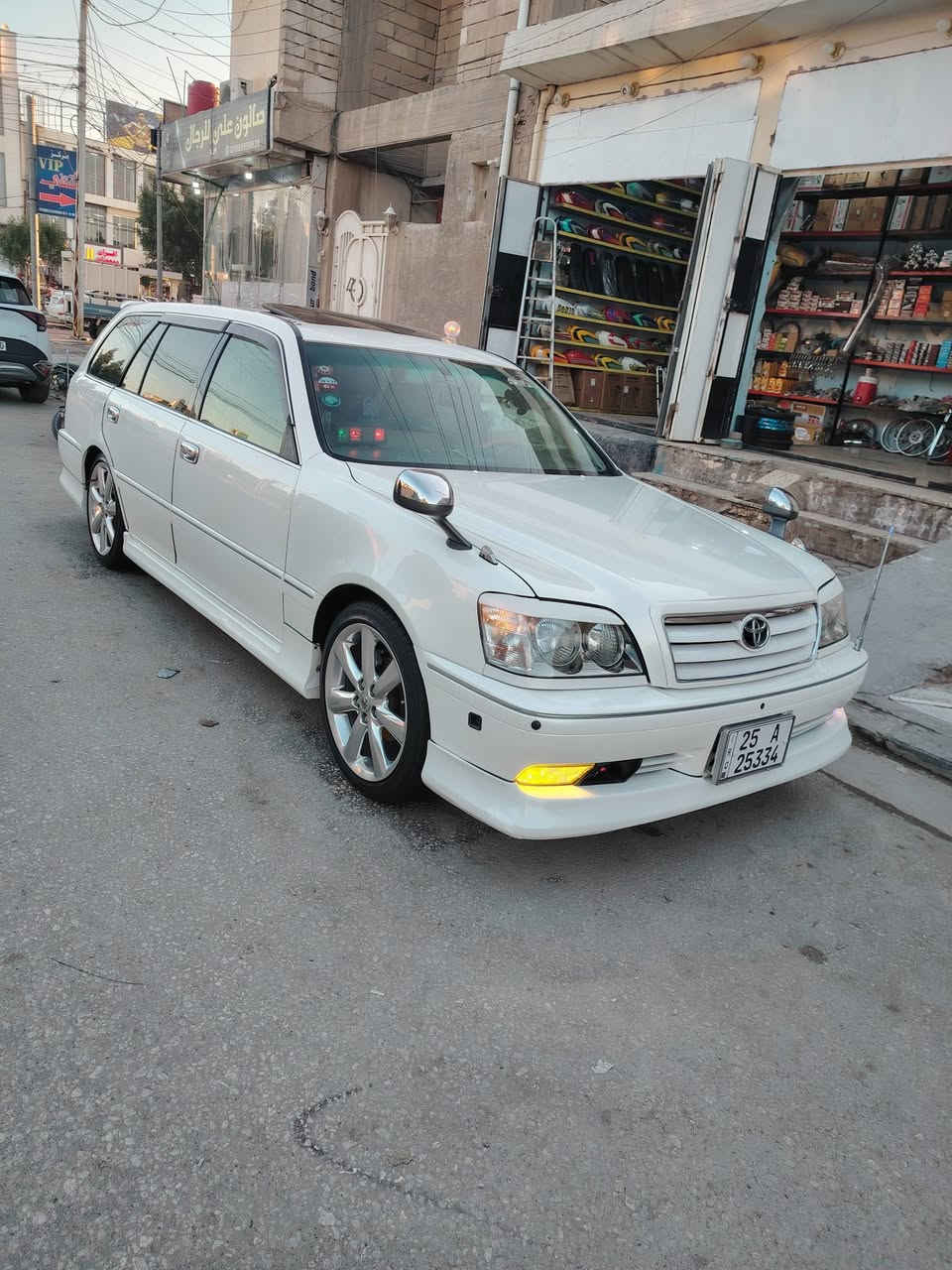 يالله. ملكه ستيشن فول اربع دكم فتحه محرك D4 الجبير سيارة جاهزة للخير فول مواصفات بصمة اربع كامرات رادار السيارة كفالة عامة كص ونقل جثة وضربة بيها مكانات صبغ فقط متعوب عليها كلش رقم كركوك مشروع وطني مداور ثاني يوم سنوية لل2030 للبيع مكاني نجف ***********
