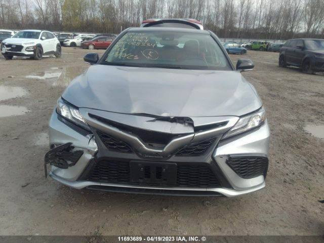 كامري هايبرد
موديل 21
فول مواصفات XSE
ماشية ١١٥ k
سنوية لحد 28
دفتر بانزين بيه
ثلاث قطع  كلير امريكا
السعر 195 بي مجال
رقم بغداد 
المكان كركوك
***********
